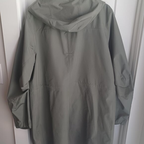 REI Women's Olive Trench Coat - Picture 4 of 9